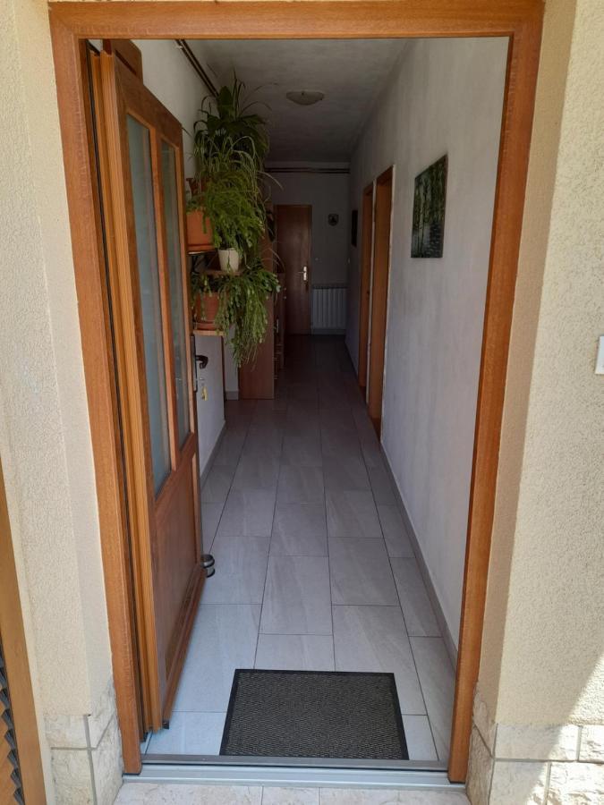 Apartman Lipa Daire Senj  Dış mekan fotoğraf